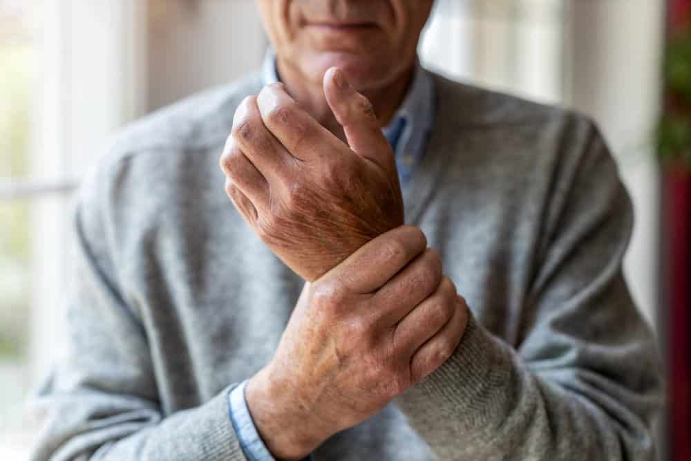 What You Should Know About Cannabis As an Arthritis Treatment